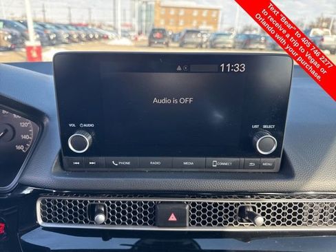 Used 2025 Honda Civic Sport image 23