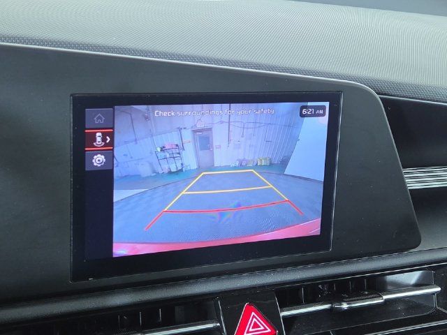 Certified 2025 Kia Niro LX FWD image 17
