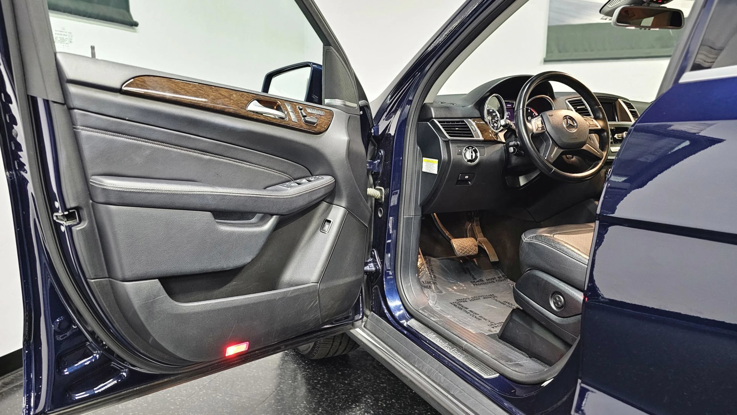 Used 2013 Mercedes-Benz ML 350 4MATIC image 10