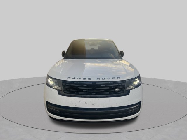 Used 2025 Land Rover Range Rover SE AWD/4WD image 3