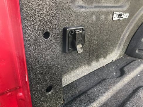 Certified 2022 Ford F350 Lariat w/ Lariat Value Package image 26