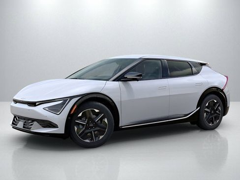 New 2025 Kia EV6 Wind image 3