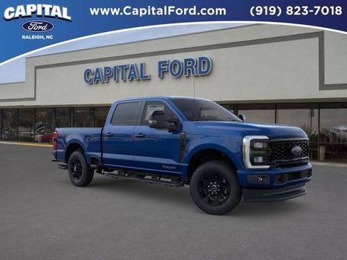 New 2026 Ford F250 Lariat w/ Black Appearance Package AWD/4WD image 7