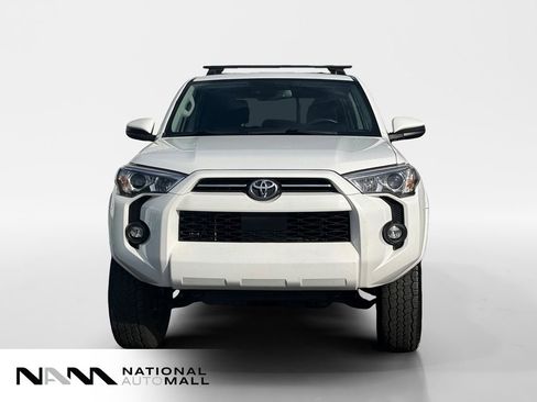 Used 2021 Toyota 4Runner SR5 AWD/4WD image 8