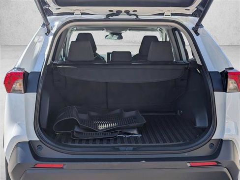 Certified 2024 Toyota RAV4 XLE w/ Convenience Package FWD image 6