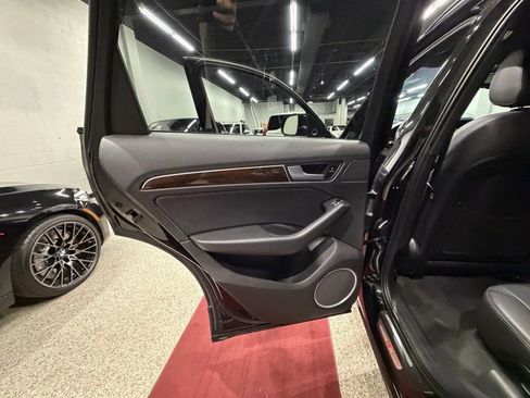 Used 2015 Audi Q5 3.0T Premium Plus w/ Technology Package AWD/4WD image 20