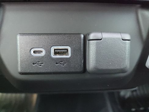 New 2026 GMC Sierra 3500 Pro w/ Convenience Package image 13