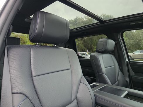 Used 2023 Toyota Tundra Platinum image 15