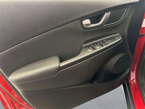 Used 2018 Hyundai Kona Ultimate image 14