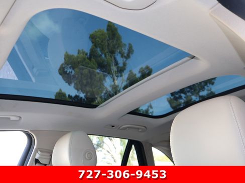 Used 2018 Mercedes-Benz GLC 300 image 4