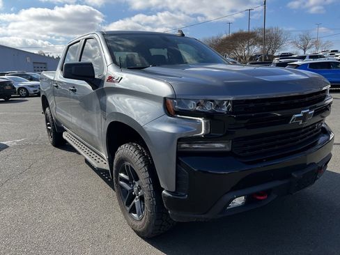 Used 2021 Chevrolet Silverado 1500 LT Trail Boss image 22