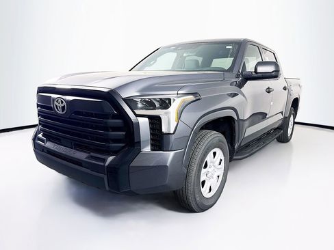 New 2026 Toyota Tundra SR image 3