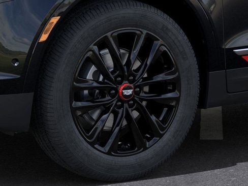 Used 2025 Cadillac XT5 Premium Luxury w/ LPO, Red Accent Package image 9