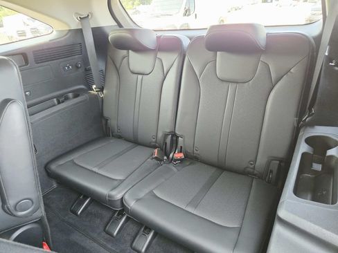 Used 2021 Kia Sorento EX w/ Panoramic Sunroof Package AWD/4WD image 14