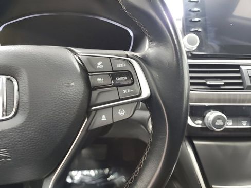 Certified 2022 Honda Accord Touring image 30