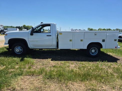 New 2025 Chevrolet Silverado 3500 W/T w/ WT Convenience Package RWD image 4