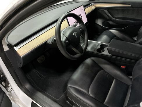 Certified 2023 Tesla Model 3 Standard Range RWD image 9