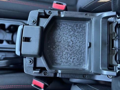 Used 2021 Jeep Wrangler Unlimited Rubicon image 22