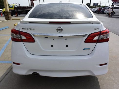 Used 2014 Nissan Sentra SR w/ SR Driver Package image 4
