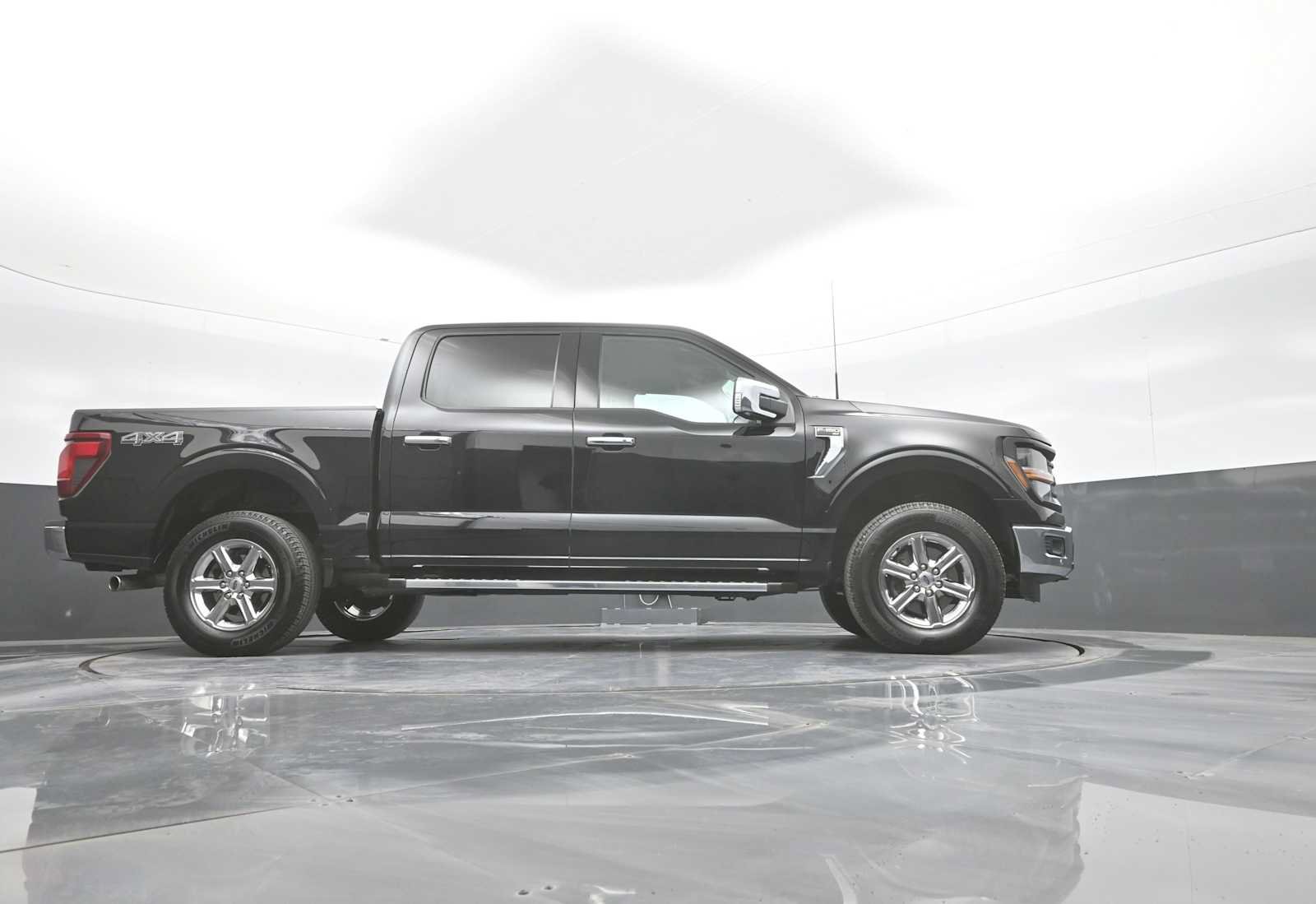 Used 2024 Ford F150 XLT w/ Equipment Group 302A MID AWD/4WD image 42