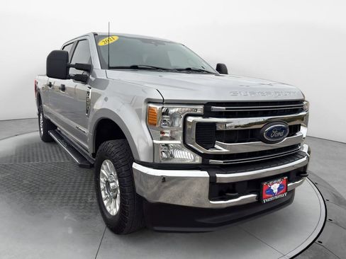 Used 2021 Ford F250 XL w/ STX Appearance Package image 3
