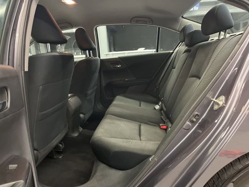 Used 2015 Honda Accord LX image 28