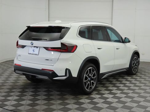 Certified 2024 BMW X1 xDrive28i w/ Convenience Package image 5