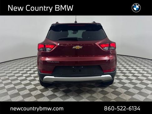 Used 2024 Chevrolet TrailBlazer LT w/ LT Cold Weather Package FWD image 6