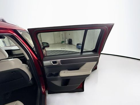 Used 2025 Hyundai Santa Fe SEL FWD image 31