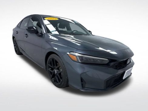 Used 2025 Honda Civic Sport image 2