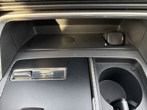 Used 2024 MAZDA CX-90 3.3 Turbo w/ Premium Package image 32