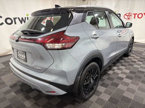 Used 2023 Nissan Kicks SV image 6