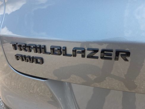 New 2026 Chevrolet TrailBlazer RS w/ Convenience Package AWD/4WD image 5