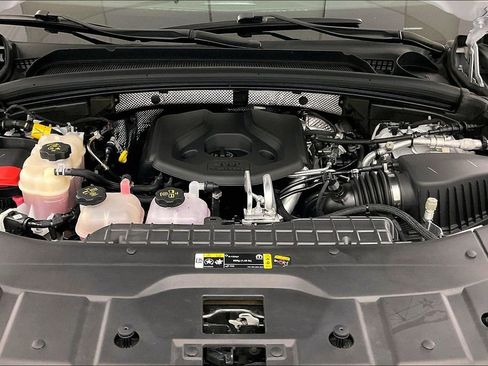 Used 2022 Jeep Grand Cherokee Limited 4xe w/ Luxury Tech Group II image 25