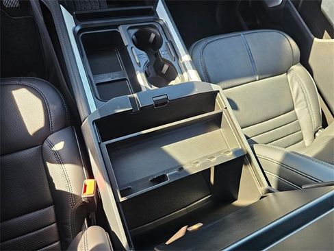 New 2026 Ford F250 Platinum w/ Tremor Off-Road Package image 25