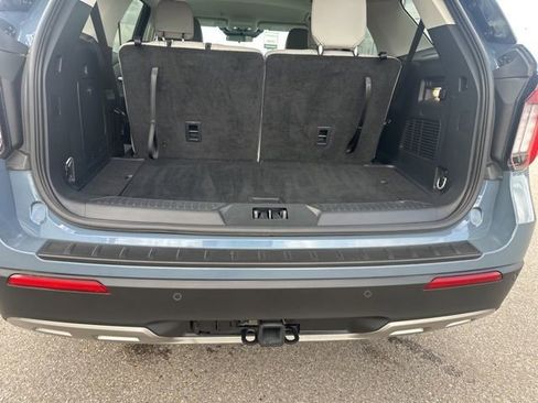 Used 2025 Ford Explorer Active w/ Active Comfort Package image 23