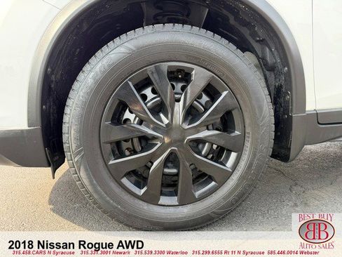 Used 2018 Nissan Rogue S AWD/4WD image 4