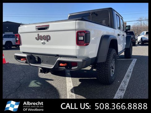 New 2026 Jeep Gladiator Mojave w/ Safety Group AWD/4WD image 5