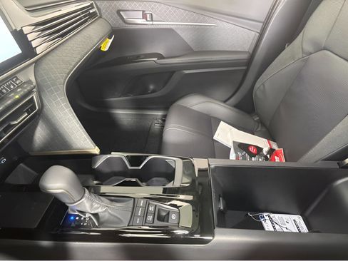 New 2026 Toyota Camry XLE image 22