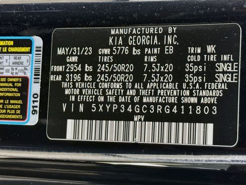 Used 2024 Kia Telluride EX w/ EX Captain's Chair Package FWD image 41