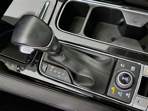 Certified 2024 Kia Telluride SX w/ Towing Package image 27