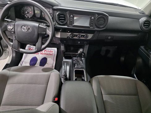 Used 2016 Toyota Tacoma SR image 26