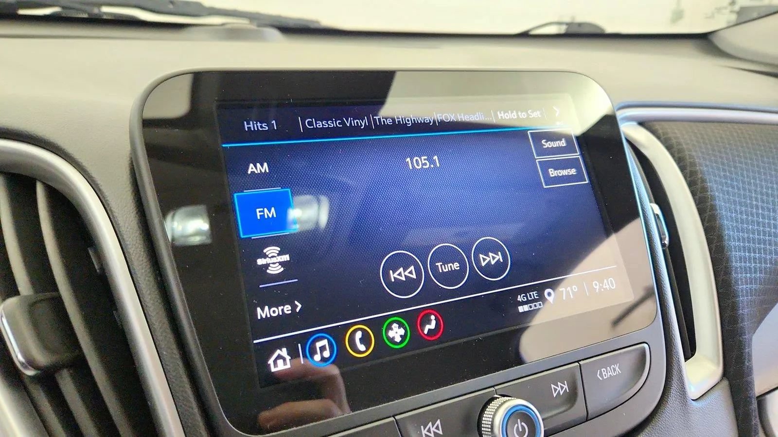 Used 2025 Chevrolet Malibu LT FWD image 20