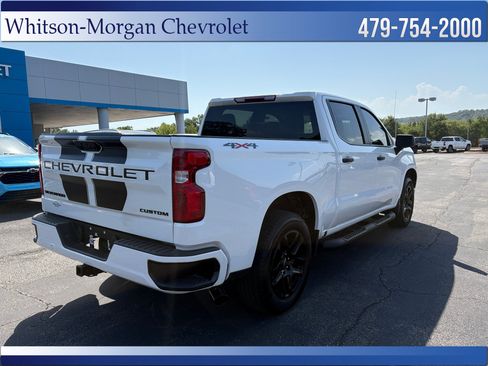 Used 2024 Chevrolet Silverado 1500 Custom w/ Rally Edition AWD/4WD image 5
