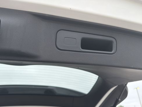 Certified 2024 Honda Pilot LX image 23
