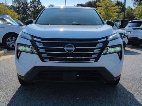 Used 2024 Nissan Rogue S AWD/4WD image 8