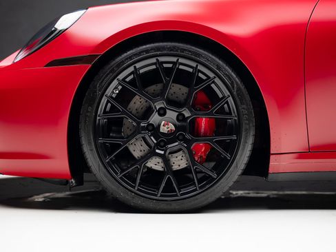 Used 2020 Porsche 911 Carrera 4S image 19