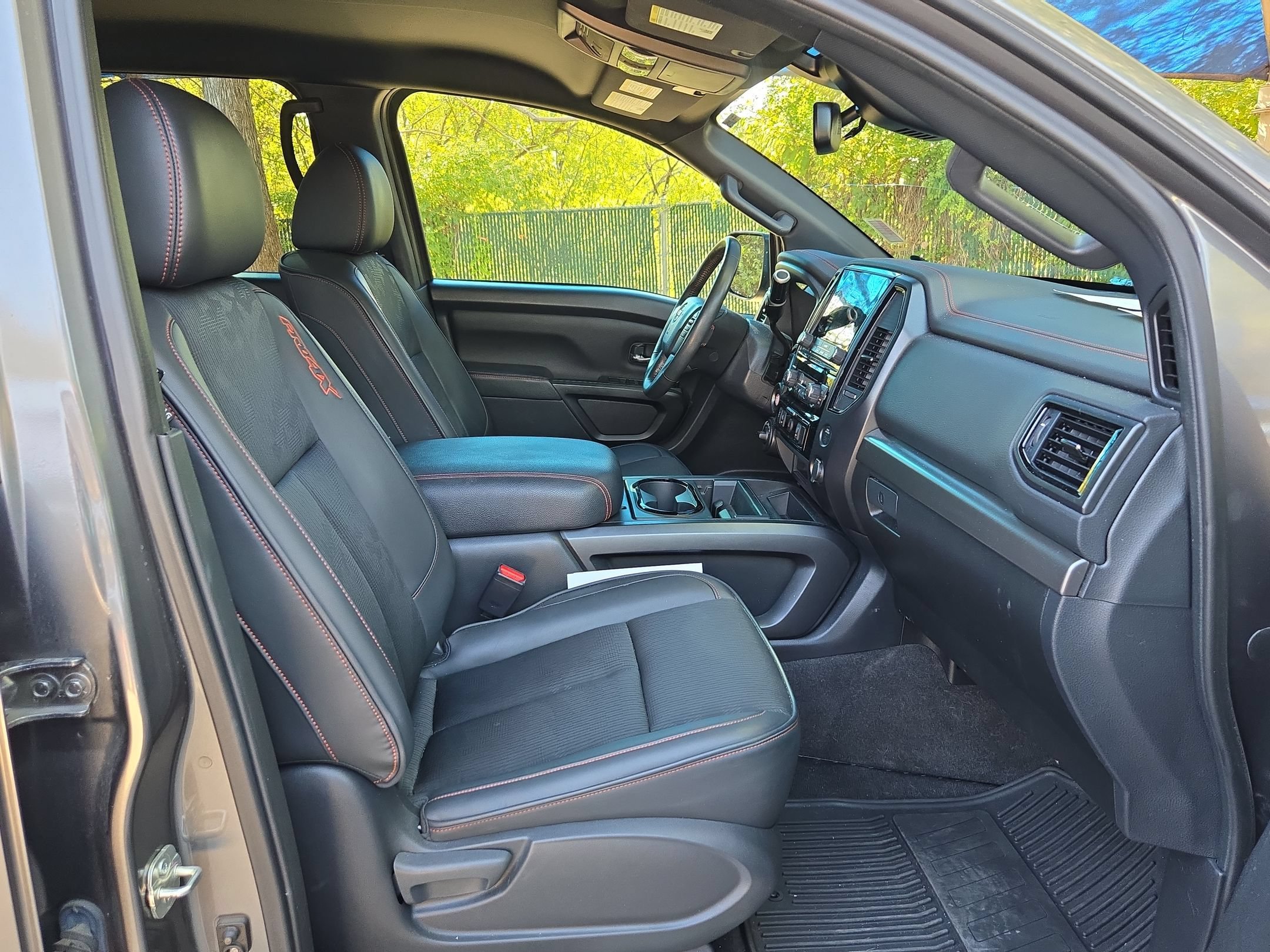 Used 2021 Nissan Titan PRO-4X w/ Off Road Protection Package AWD/4WD image 26