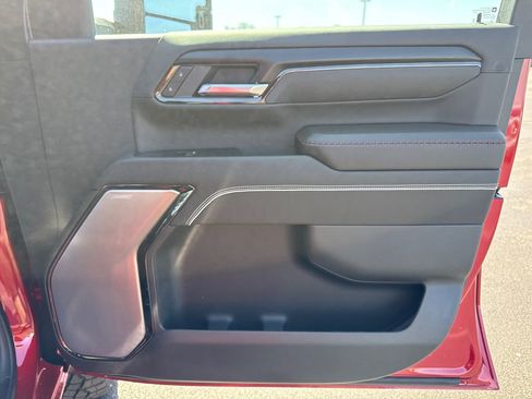 New 2026 GMC Sierra 2500 AT4X image 40