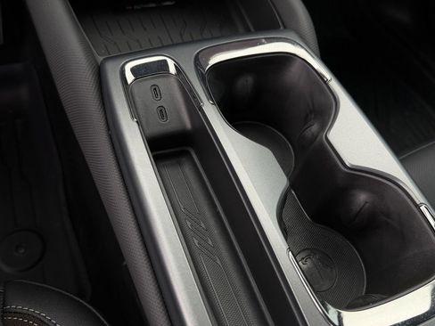 New 2026 Chevrolet Equinox EV RS image 18